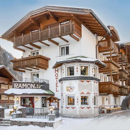 Hotel Ramon Campitello di Fassa Esterno foto