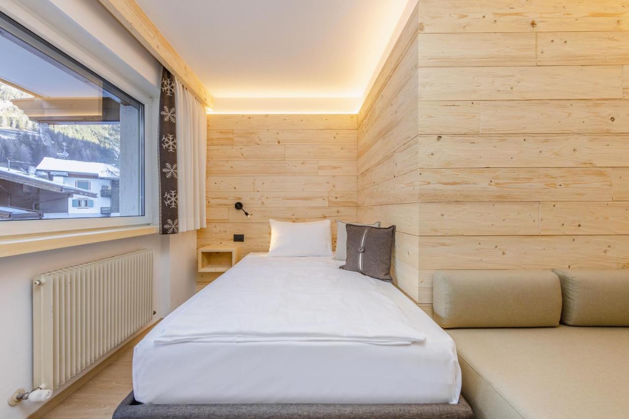 Hotel Ramon Campitello di Fassa Esterno foto